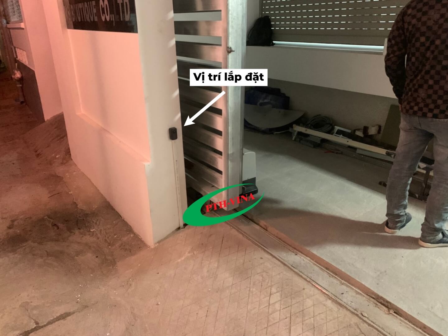 Vị trí lắp cảm biến an toàn cho cổng cửa