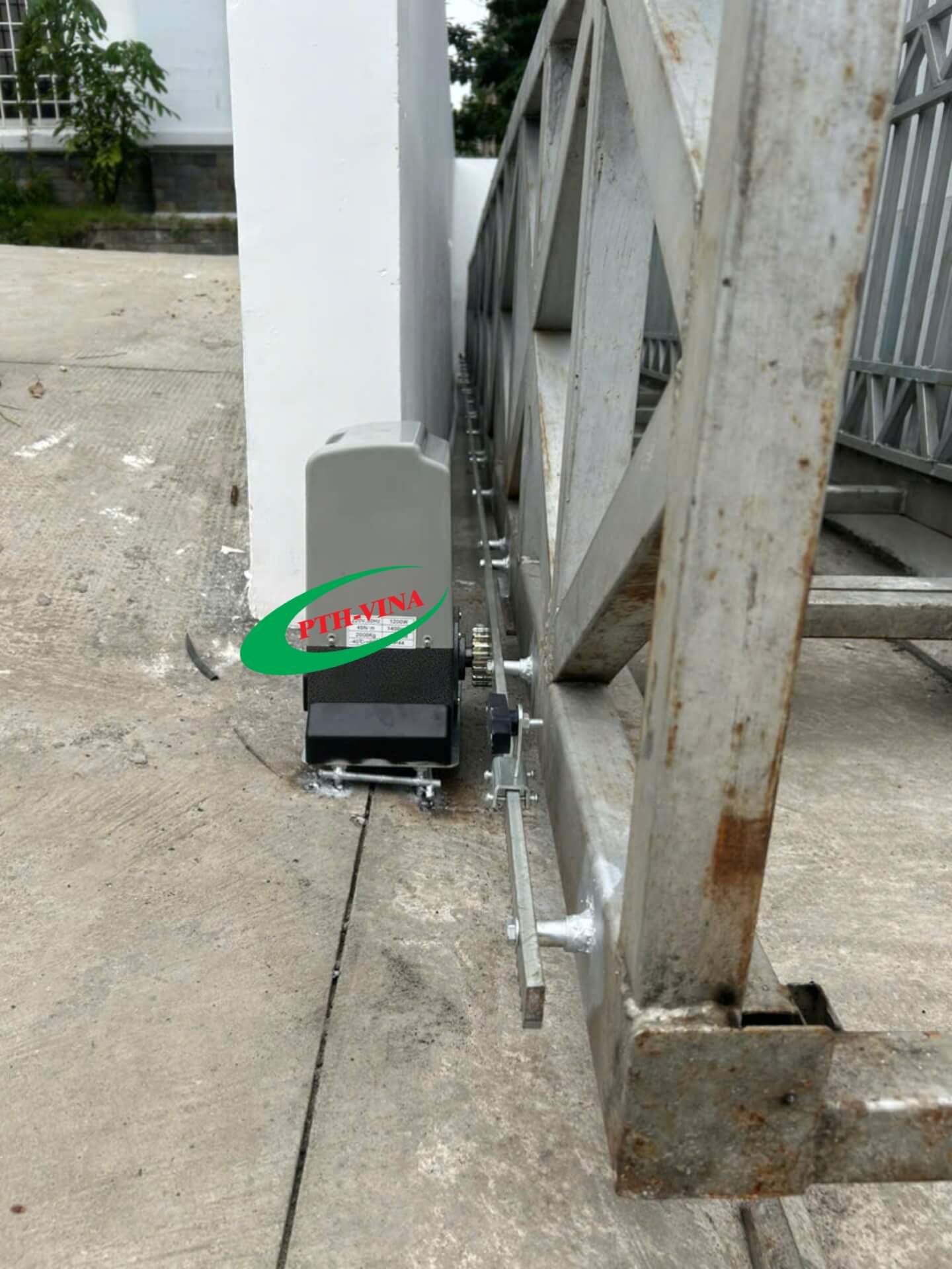 Vị trí lắp đặt thanh ray cổng lùa