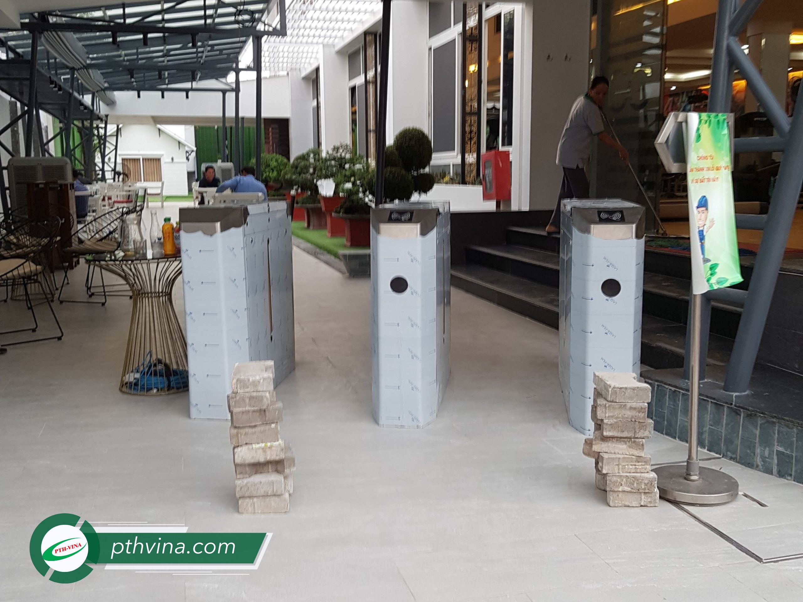 Công trình lắp đặt cổng flap barrier tại Green Garden Finess Center