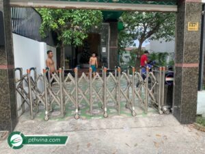 Công trình lắp đặt cổng xếp tại Thủ Đức