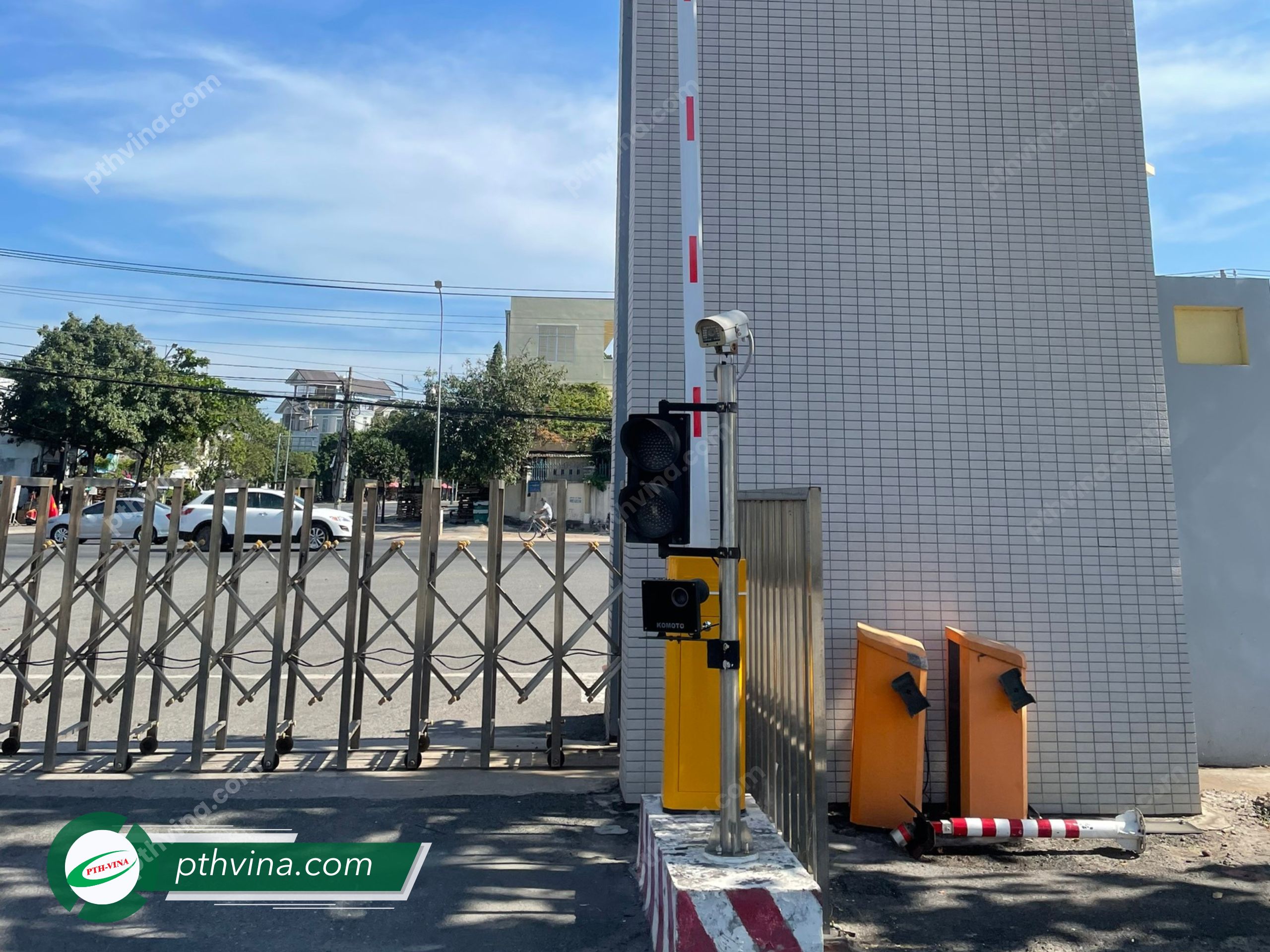 Công trình lắp đặt 2 trụ barie BS-306 tại Cảng Dầu khí Vietsovpetro