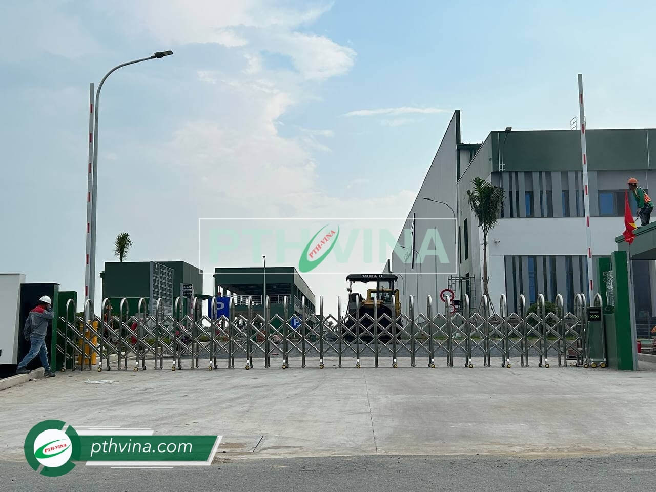 Hình 2: Công trình lắp lắp barie BS-306 tại KCN Nhơn Trạch 6D