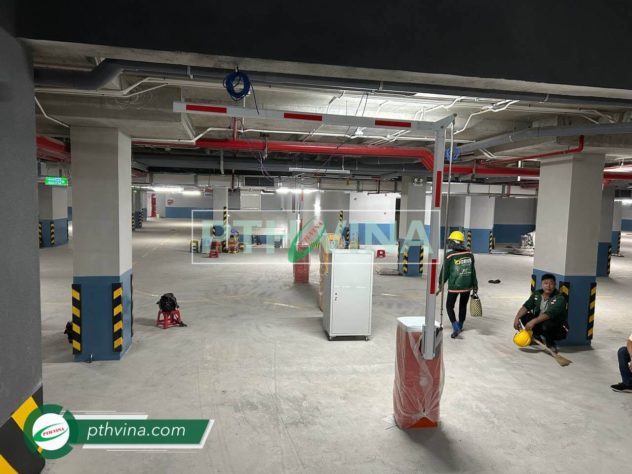 Hình 7: Công trình lắp máy giữ xe thông minh tại chung cư Bcons Lê Trọng Tấn