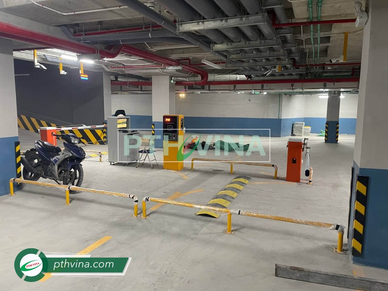 Hình 1: Công trình lắp máy giữ xe thông minh tại chung cư Bcons Lê Trọng Tấn