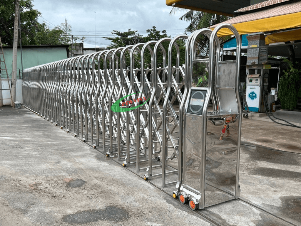 Ray cổng xếp 2 ray