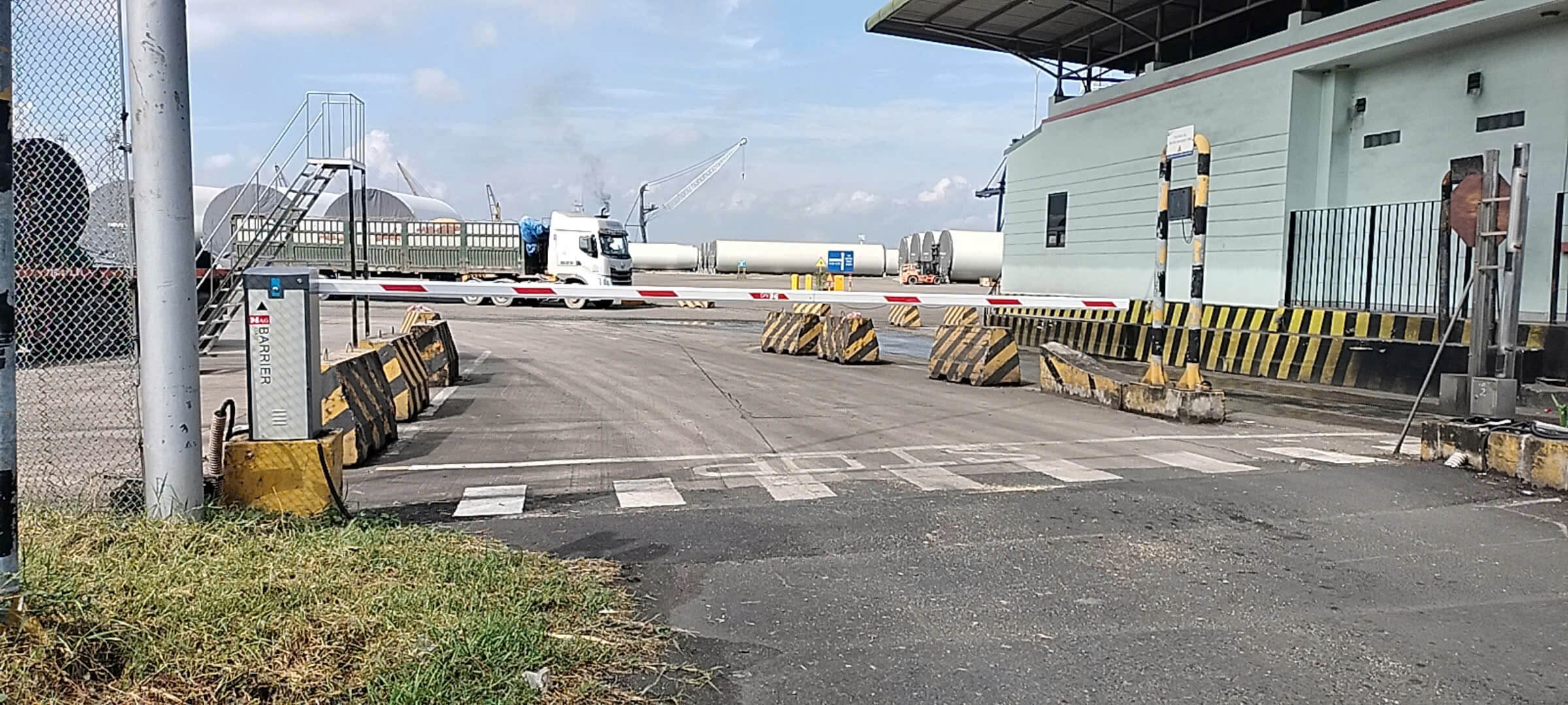 Phân khúc Barie tầm trung (MAG - Malaysia)