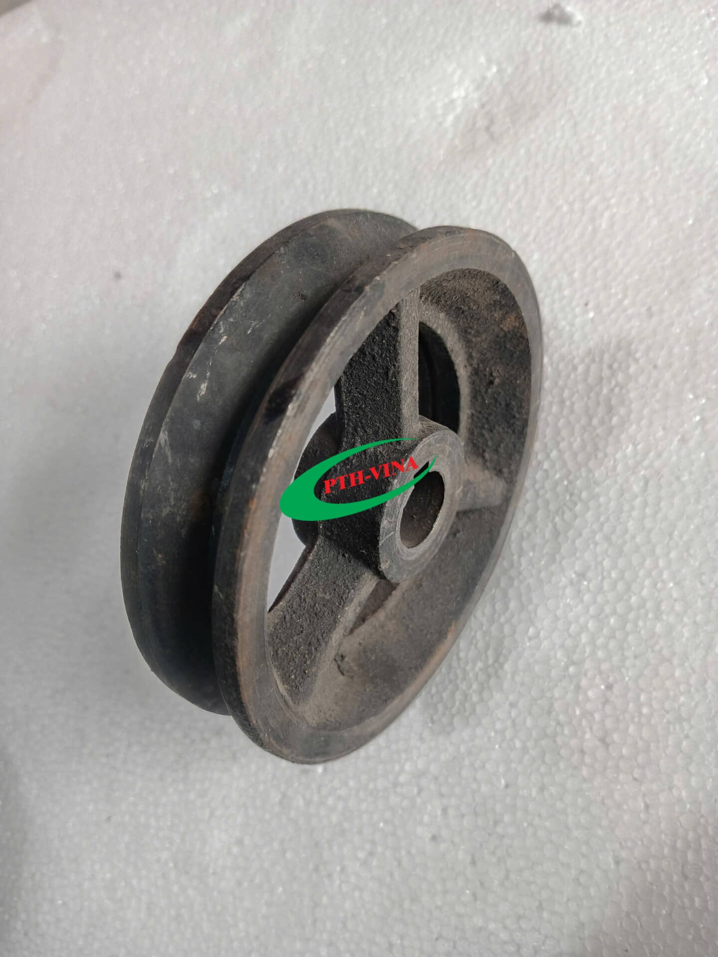 Bánh xe đầu kéo cổng xếp điện hai ray