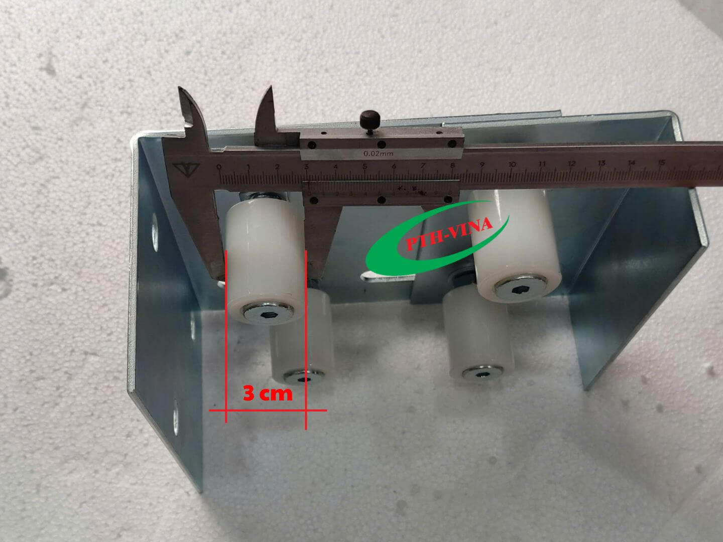 Chiều rộng con lăn bộ dẫn hướng 4 con lăn