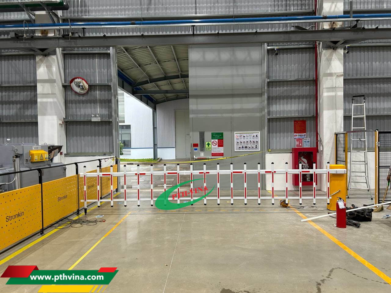 Rào chắn barie (Barie hàng rào) giá rẻ Rào chắn barie (Barie hàng rào) giá rẻ