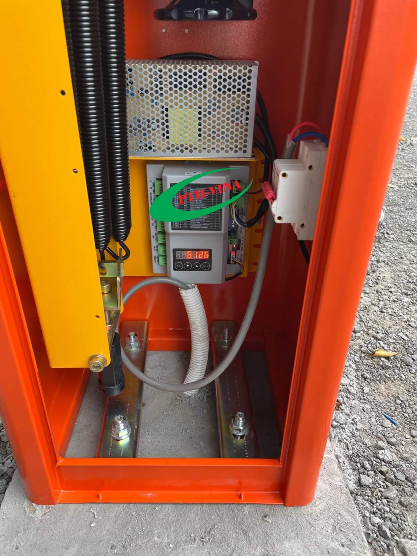 Công trình lắp đặt barrier Wonsun DZ230 tại 137 Ngô Chí Quốc, TP. Thủ Đức