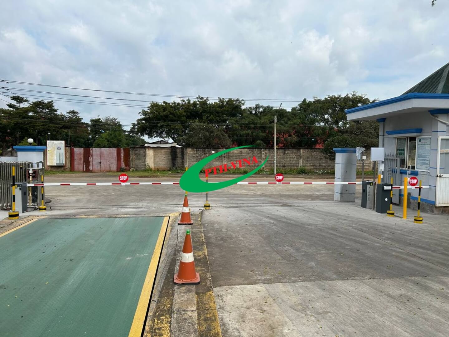 Công trình lắp đặt hệ thống kiếm soát xe ra vào tại nhà máy Đắk Lắk