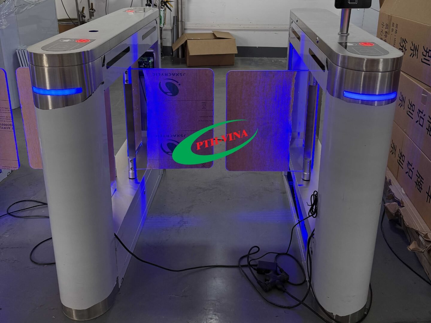 Cổng swing barrier Q2-154