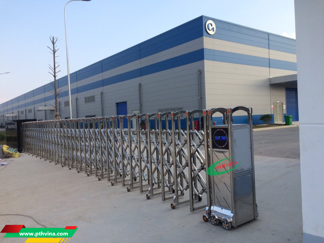 Cổng xếp Inox 201 (Phân khúc tiết kiệm) cho khu công nghiệp Cổng xếp Inox 201 (Phân khúc tiết kiệm) cho khu công nghiệp