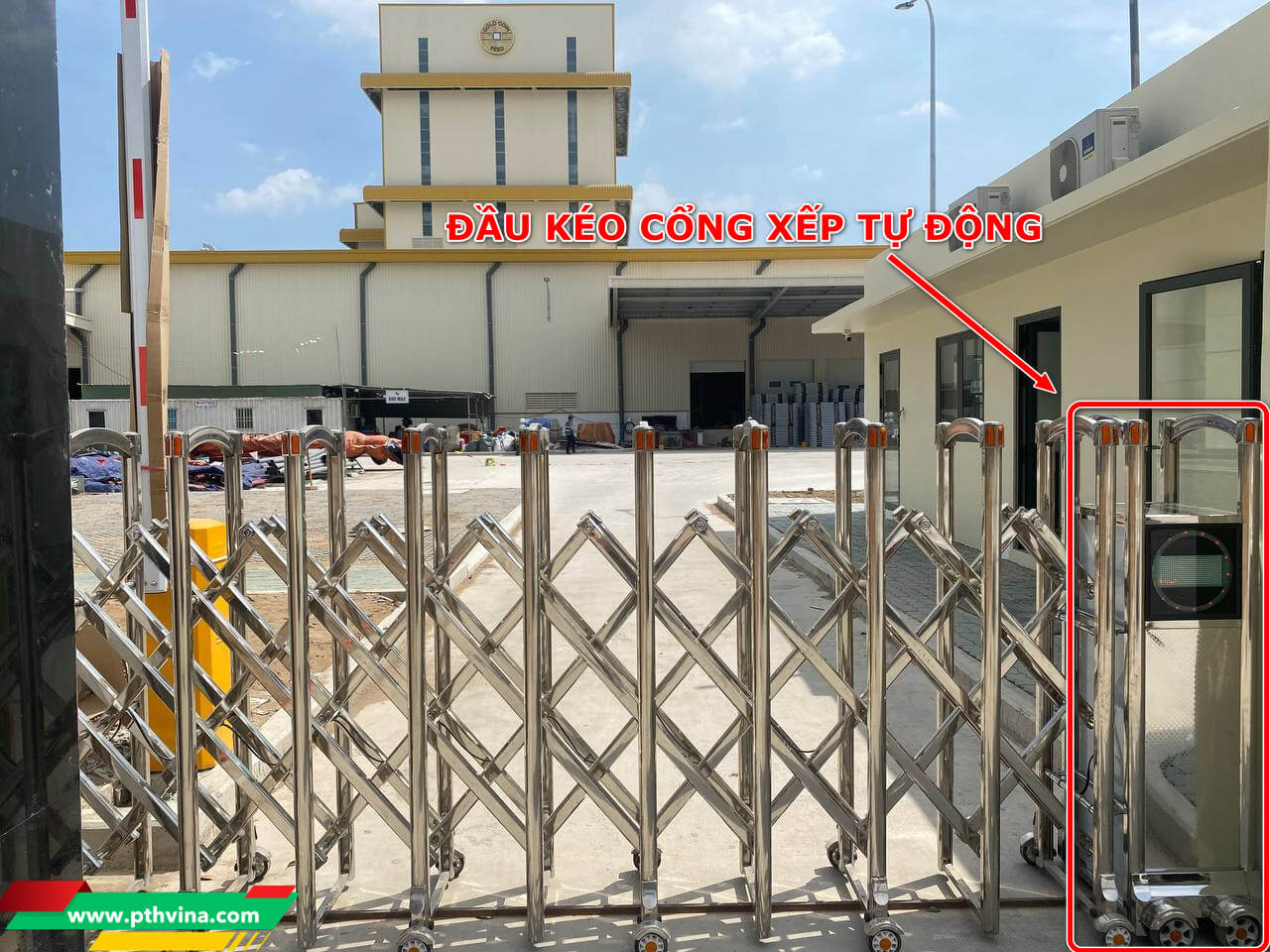 Đầu kéo của cổng xếp tự động Đầu kéo của cổng xếp tự động