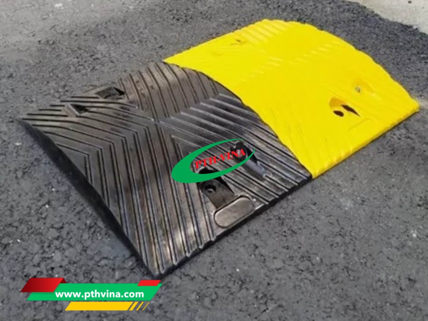 Gờ giảm tốc xe tải 5cm