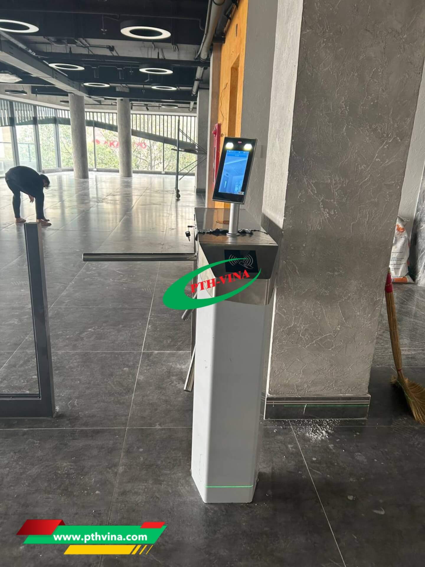 Lắp cổng soát vé phòng gym tại Phường Bình Hòa