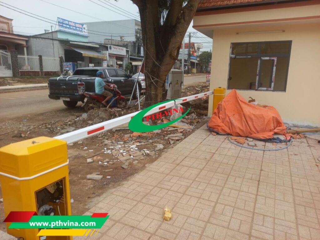 Công trình lắp 2 trụ barie Bisen tại Đồng Nai