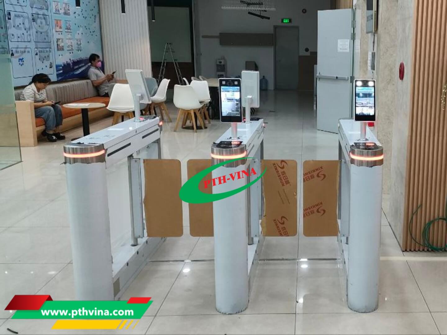 Công trình lắp cổng swing barrier tại Phú Nhuận