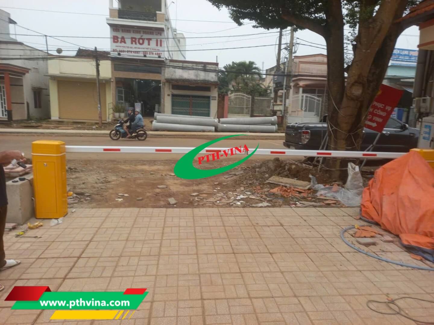 Công trình lắp 2 trụ barie Bisen tại Đồng Nai