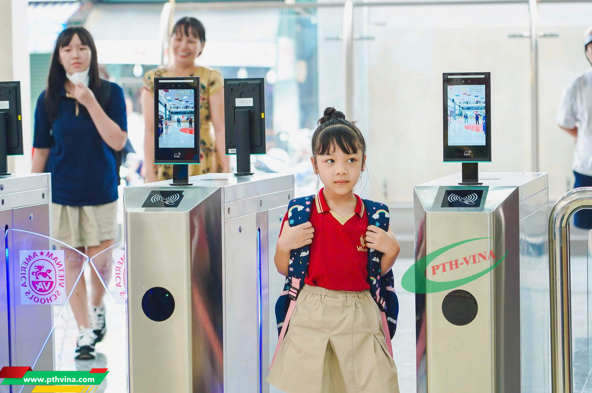 Giải pháp kiểm soát học sinh ra vào bằng nhận diện khuôn mặt Giải pháp kiểm soát học sinh ra vào bằng nhận diện khuôn mặt